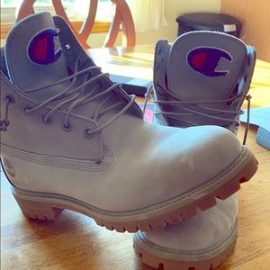 Champion x timberlands nice quality!